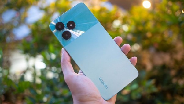 realme-c512-1712721936.jpg