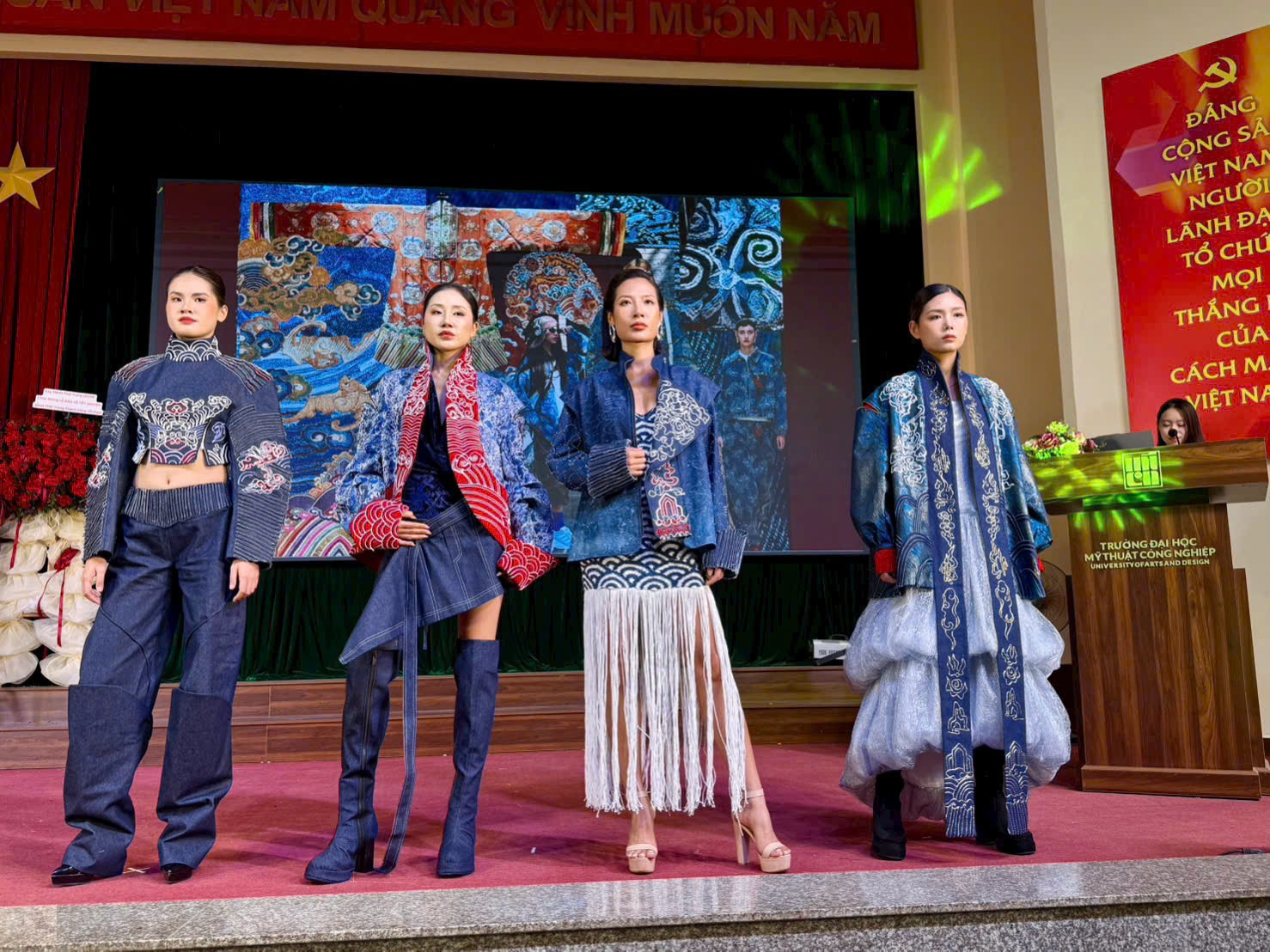 khoa-thoi-trang-1781537604.jpg