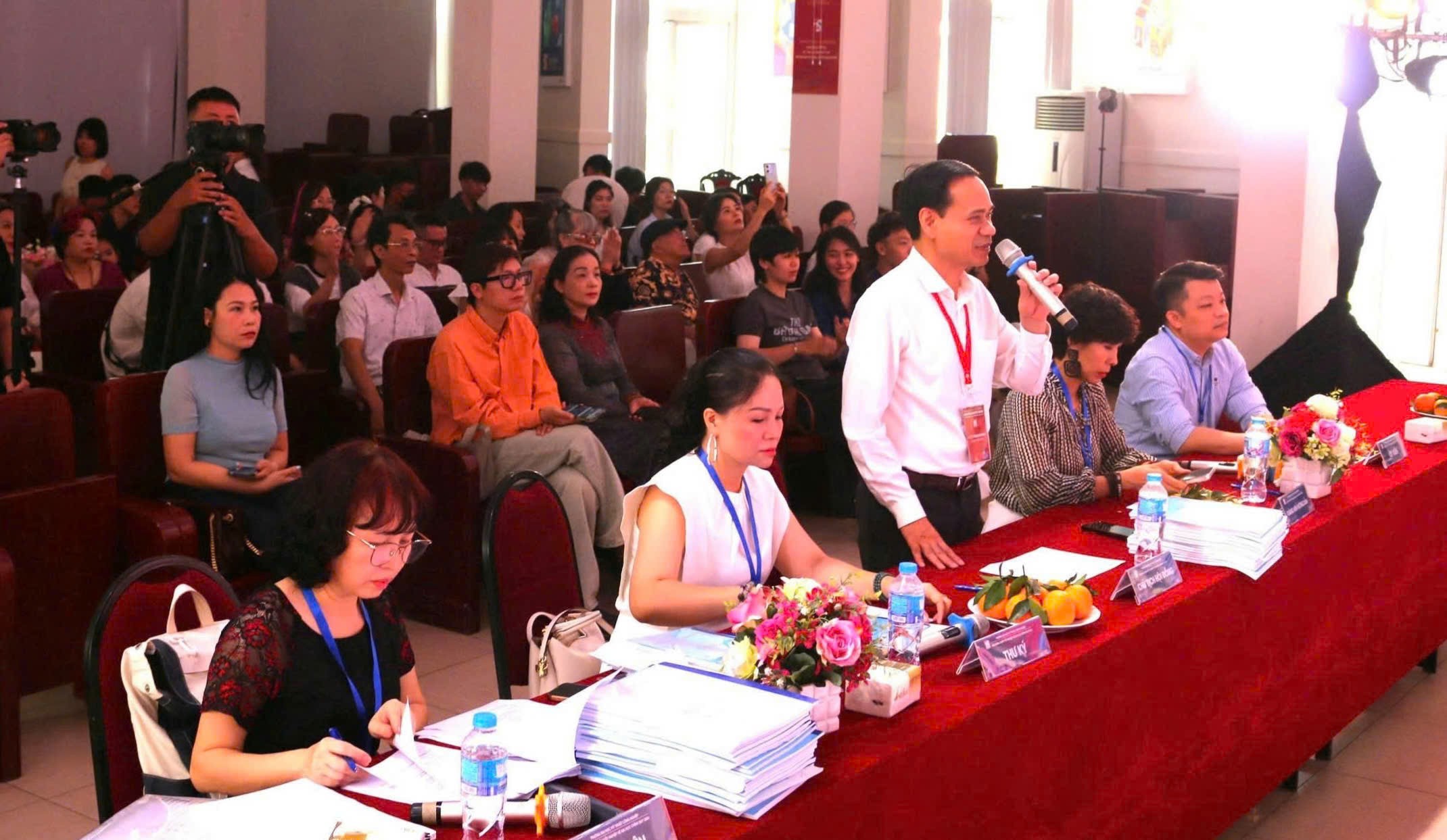 khoa-thoi-trang-2-1781623625.jpg